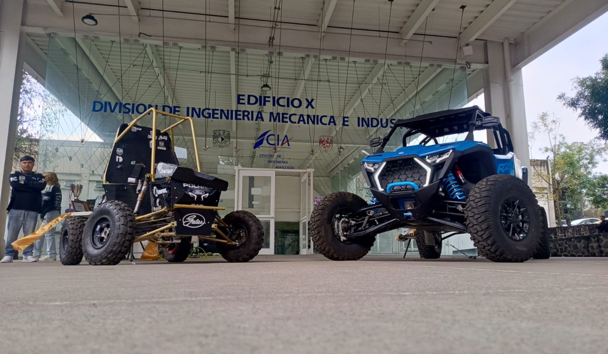 Estudiantes de la UNAM presentan su prototipo todo terreno durante el Día Baja en Monterrey.