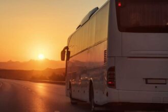 La producción de autobuses y vehículos pesados sumó 12,617 unidades en marzo, con una baja anual de 6.6%.