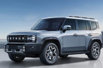 JETOUR presenta el modelo T2 en Varsovia, marcando su entrada oficial al mercado europeo.