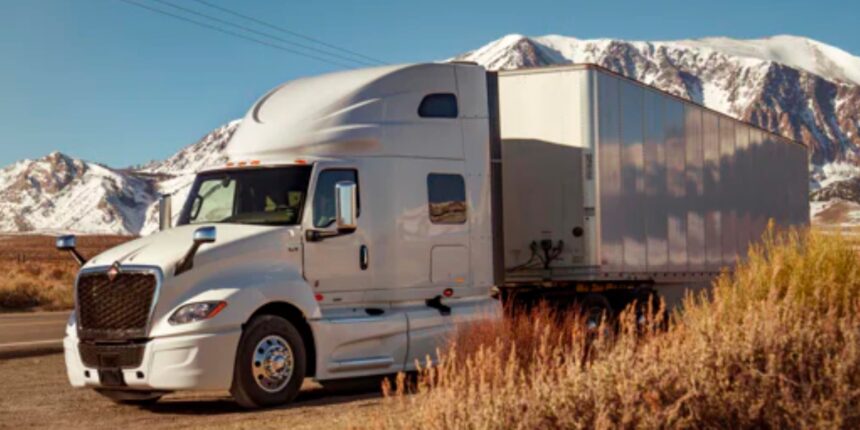 International Motors incluye avanzados sistemas de seguridad activa y pasiva. Factor Automotor