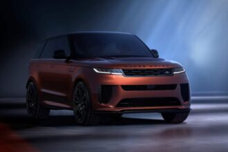 El Range Rover Sport SV Carbon llega a México como la versión más radical y ligera dentro de la gama SV.