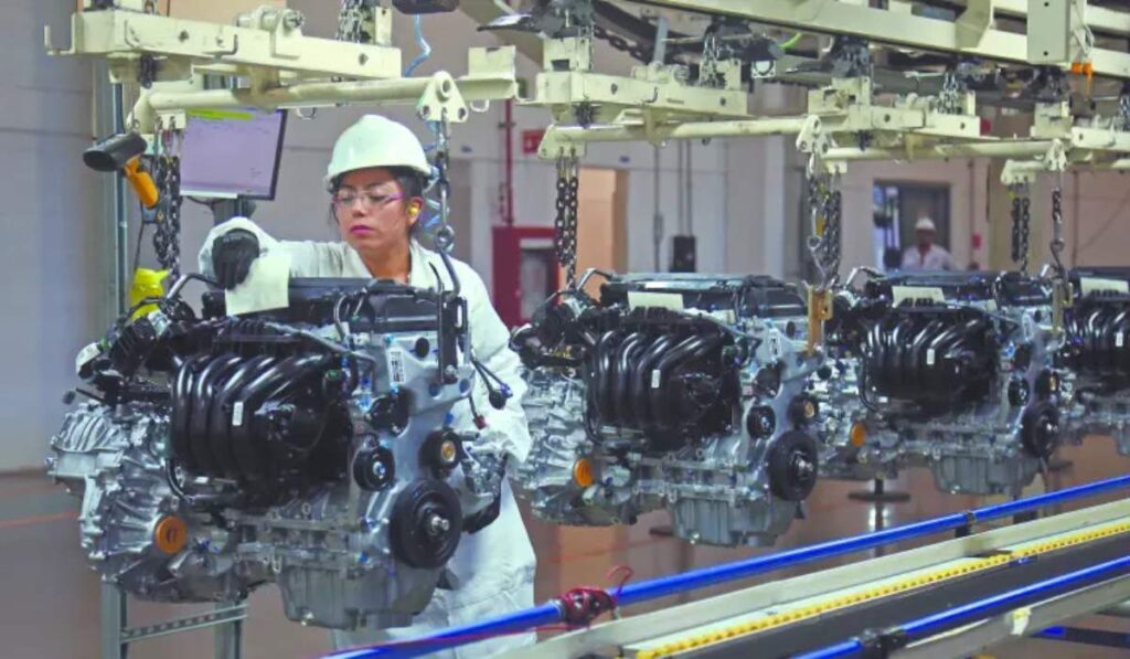 Las partes eléctricas lideran la producción nacional con 19.4% de participación y 1,938 millones de dólares.