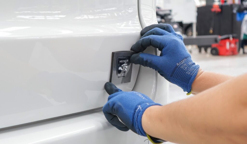 JAC México anunció que toda su línea 2027 portará el emblema “Hecho en México”, reforzando su compromiso con la producción nacional.