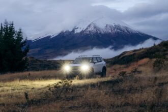 JETOUR T1 enfrenta rutas de alta montaña en Sudamérica, donde la altitud pone a prueba su desempeño mecánico.