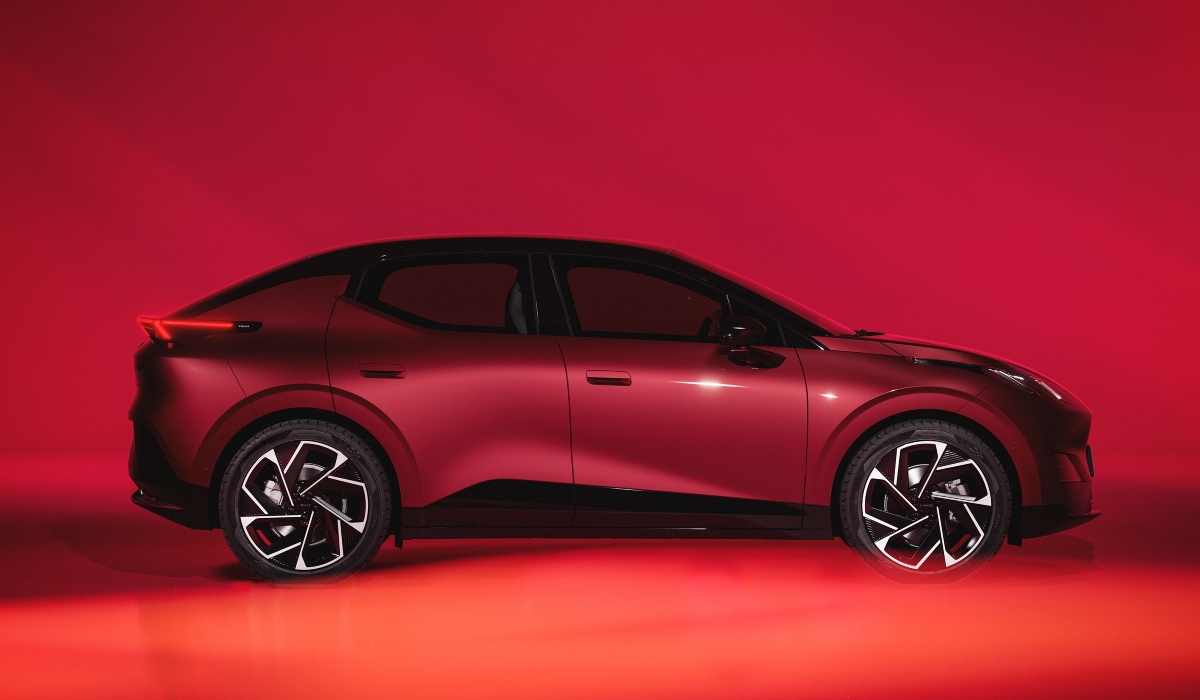 Lynk & Co 02 llega a México como el primer vehículo 100 por ciento eléctrico de batería desarrollado en Europa por la marca.