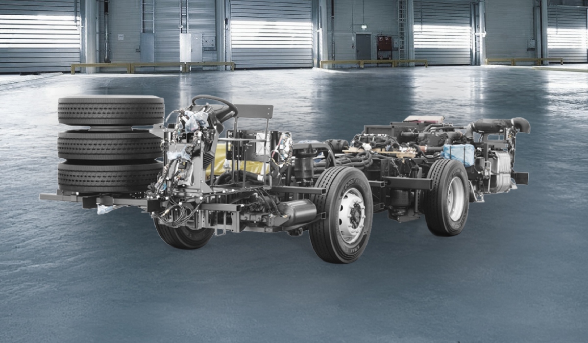 Raúl García, Director de Operaciones, señaló que el chasis se ha convertido en la columna vertebral del desempeño del autobús moderno.