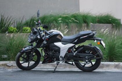 Más de 7 millones de motocicletas circulan en México, muchas de ellas utilizadas en actividades de delivery y logística urbana.