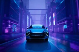 La firma automotriz busca alcanzar un millón de ventas anuales para 2027 tras superar el millón de unidades comercializadas a nivel mundial.