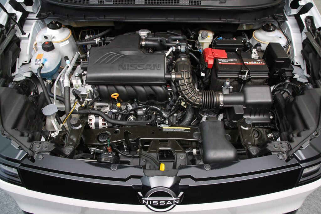 Su motor de 1.6 L entrega una potencia de hasta 122 hp. 
