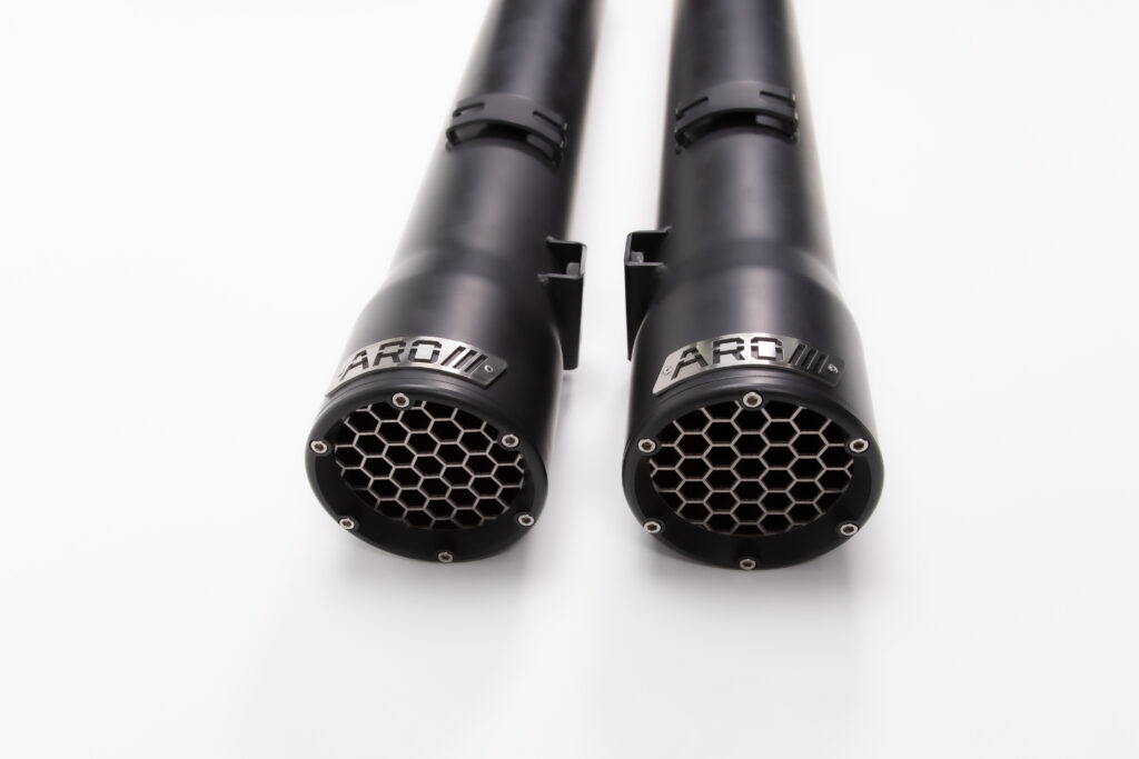 Sistema de escape dual GP Slipe On.
