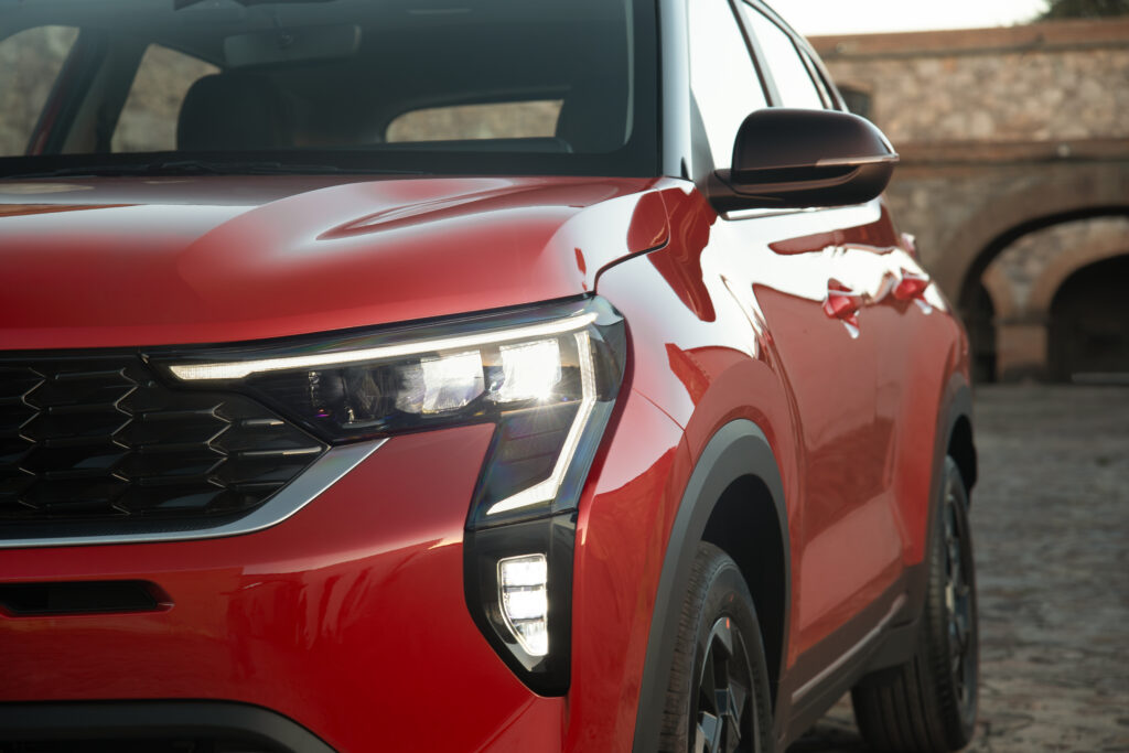 KIA SONET 2027 Faros 