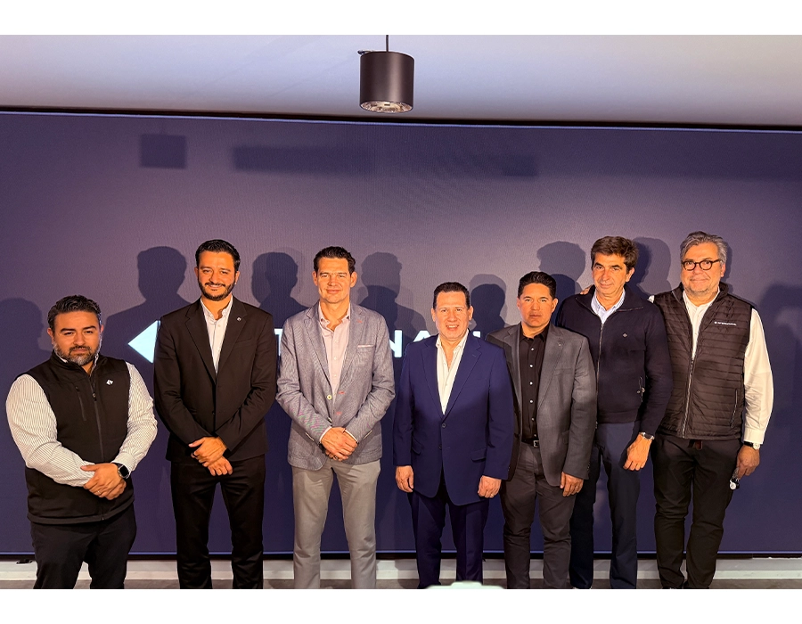 directivos y representantes de empresas estratégicas participaron en el International Customer Day 2026 de International Motors México, entre ellos Rafael Alvarenga, presidente de Operaciones Comerciales para Latinoamérica de International; Bernardo Valenzuela, CEO de TRATON Financial Services México; Mauricio Salgado, de Coppel; y Pablo Ocampo, de MexAmerik.