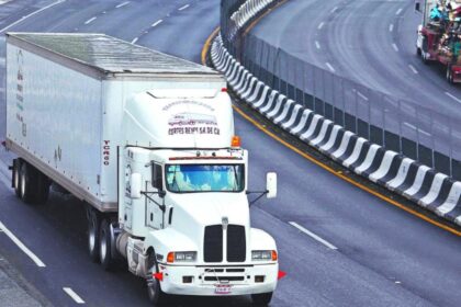 La industria de vehículos pesados considera prioritario acelerar la renovación de flota en México.