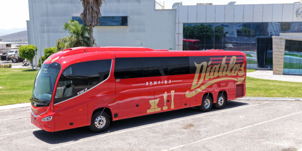 Diablo Bus es una muestra del futuro en el transporte de pasajeros pues integra un poderoso chasis Scania y una carrocería que prioriza la comodidad. 