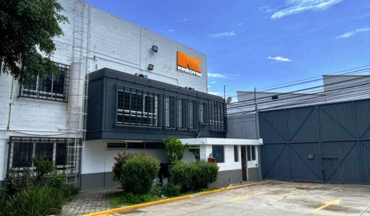 Kinedyne México impulsa su crecimiento con una inversión estratégica que refuerza su capacidad en soluciones de sujeción de carga y sistemas Curtainside.