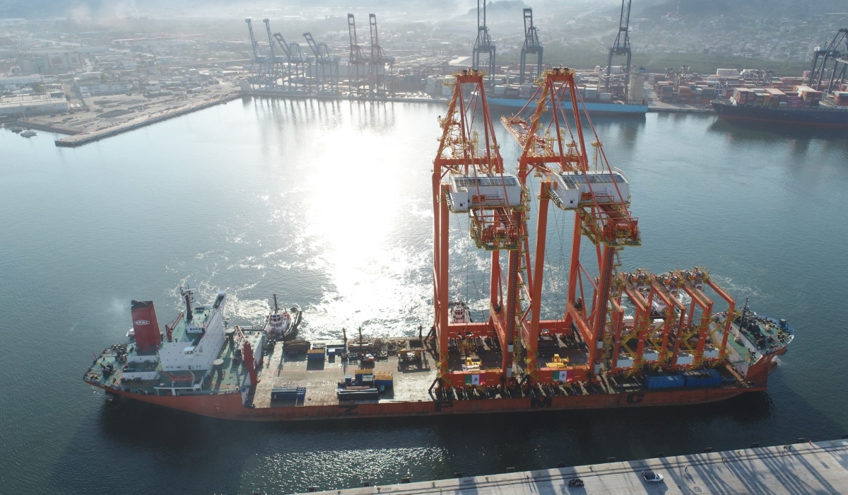 La carga contenerizada concentró el 74% del total de la actividad comercial en el Puerto de Manzanillo entre enero y abril de 2026.