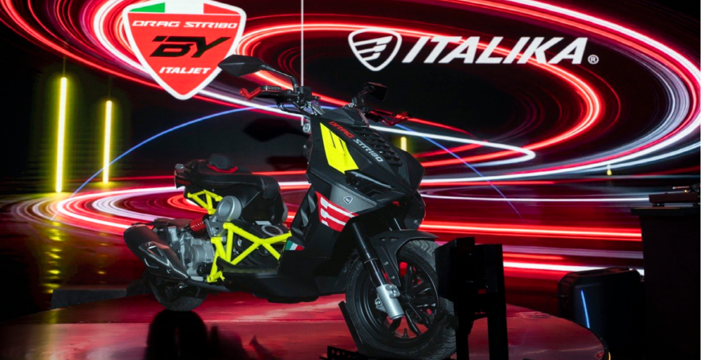 En la imagen la nueva ITALIKA Drag STR 180 en color negro con amarillo 