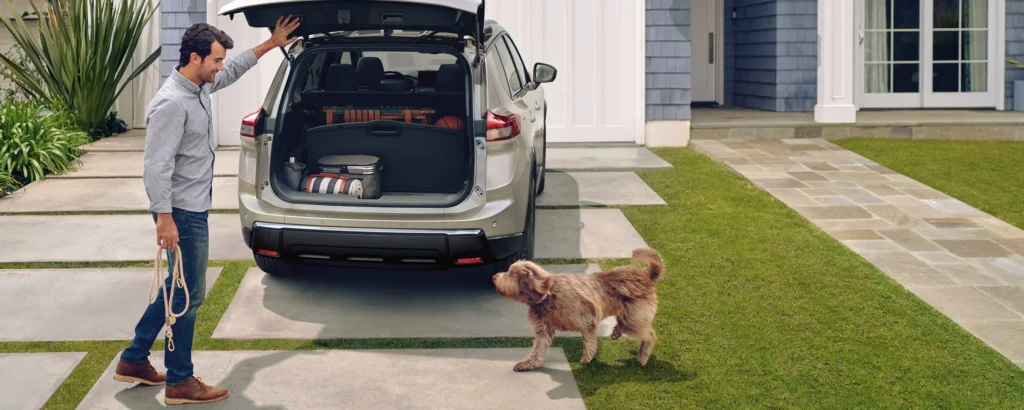 Nissan Rogue tiene espacio para 5 pasajeros. Factor Automotor