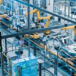 La fabricación inteligente transforma las plantas automotrices mediante inteligencia artificial, automatización y análisis de datos, tecnologías que ya ofrecen mejoras medibles en productividad y calidad, según un informe de Rockwell Automation y el Center for Automotive Research (CAR).