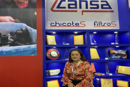 Jaqueline Cruz, directora general de CAHSA, durante el INA PAACE Automechanika 2026.