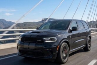 Durango SRT Hellcat Black Demon está pensada para quienes aman la potencia.