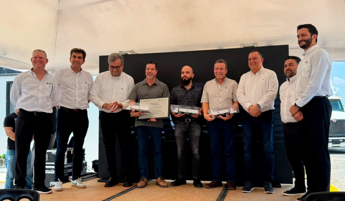 Directo-Express-ya-opera-250-unidades-International-LT-S13-eficiencia-y-soporte-explican-la-escala-factor-automotor.