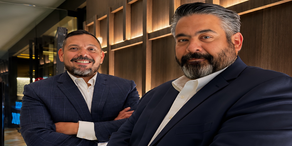Isuzu directo de ventas y subdirector de posventa