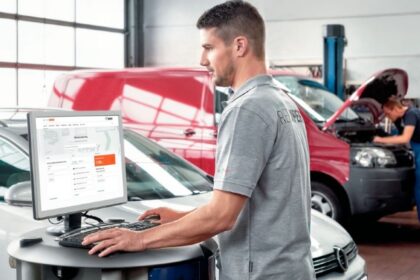  REPXPERT es una plataforma de conocimiento donde los profesionales del sector pueden obtener actualizaciones sobre piezas y tecnología.