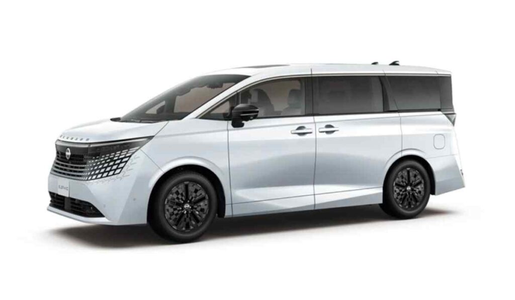 El nuevo Nissan Elgrand llega al mercado japonés con un diseño renovado, tecnología e-POWER de tercera generación y una propuesta premium enfocada en el confort y la innovación.