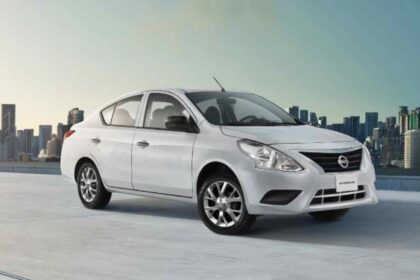La AMIS informó que el robo de vehículos ligeros asegurados disminuyó 16% en el último año, aunque el Nissan Versa continúa como el modelo con mayor incidencia de robo en México.