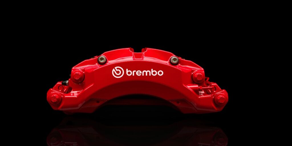 BOLDIKA de Brembo promete ampliar el rendimiento de SUVs y Pickups eléctricos.