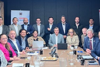 Desing Thinking surge como un espacio en el que líderes y especialistas podrán desarrollar soluciones para problemas reales de la industria automotriz.