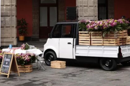 Sheinbaum presenta el nuevo Olinia Carga 2