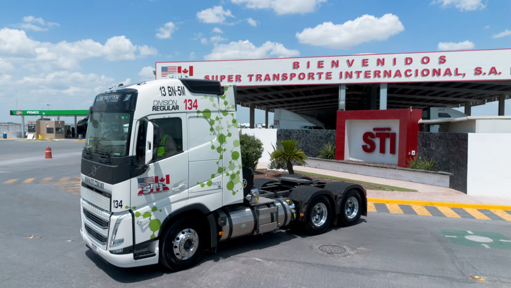 STI México incorpora siete unidades Volvo FH GNL