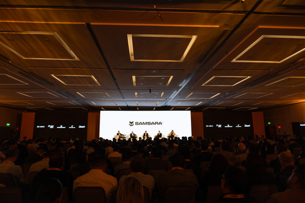 El panel durante Operaciones Inteligentes 2026.