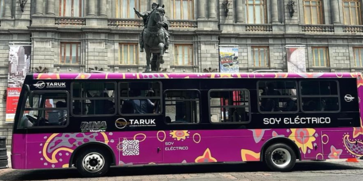 La adopción de autobuses eléctricos en el transporte público evitó la emisión de más de 10 millones de toneladas de CO2.