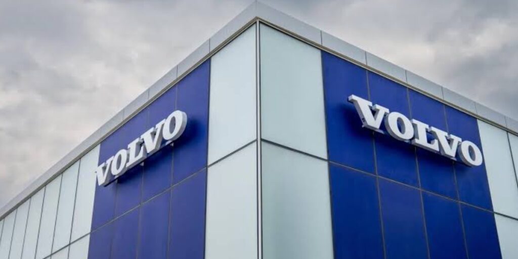 El cierre de la oficina de Volvo en Estocolmo podría afectar a cerca de 450 empleados.
