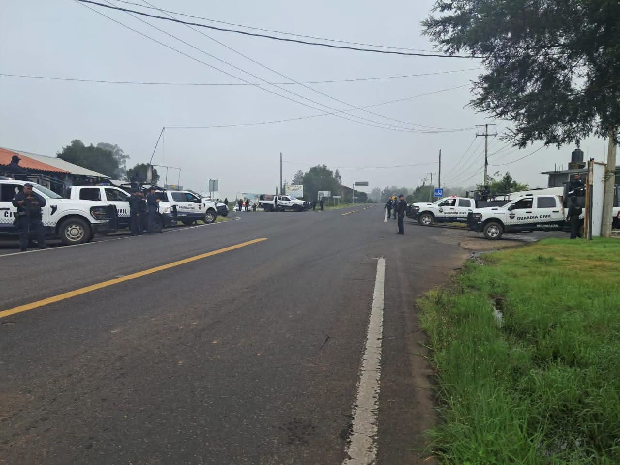Bloqueos carreteros michoacan