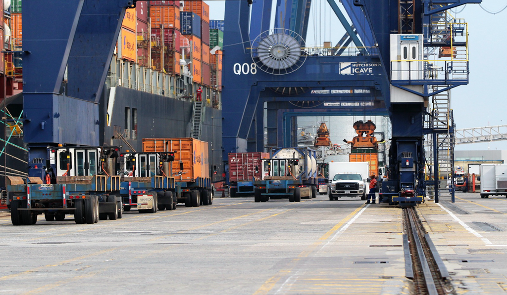 Hutchison Ports México madurez alta en sostenibilidad y gobierno corporativo factor automotor