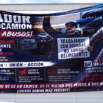 Transportistas mantienen bloqueos en Mexicali por falta de visa