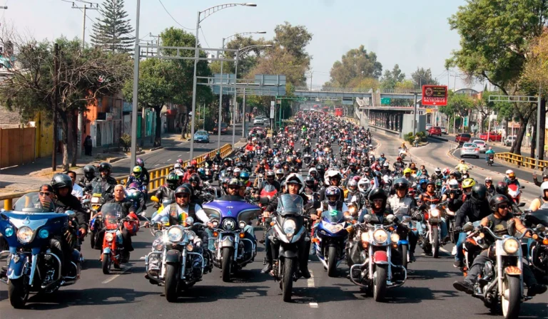 Una de cada seis unidades del parque vehicular de México ya es una motocicleta