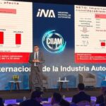 Rogelio Arzate, presidente ejecutivo de la ANPACT, durante su presentación sobre el panorama de vehículos pesados en el CIIAM 2026.
