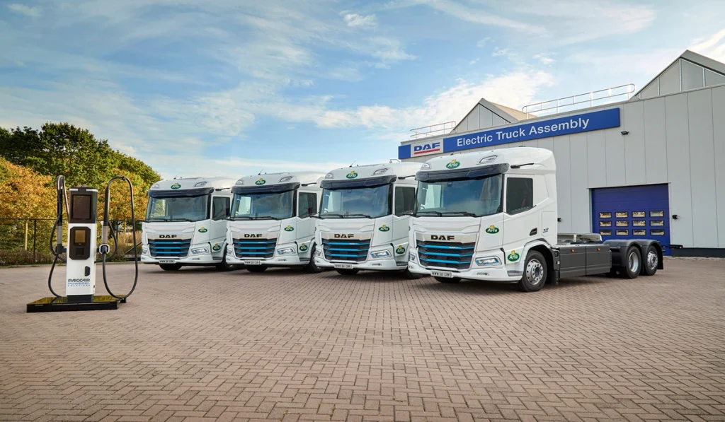 Arla-Foods-mejora-transporte-de-lacteos-con-DAF-XD-Electric-factor-automotor