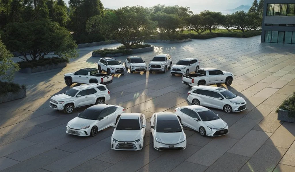 Con-12-modelos-Toyota-presume-uno-de-los-portafolios-hibridos-mas-amplios-de-Mexico-factor-automotor