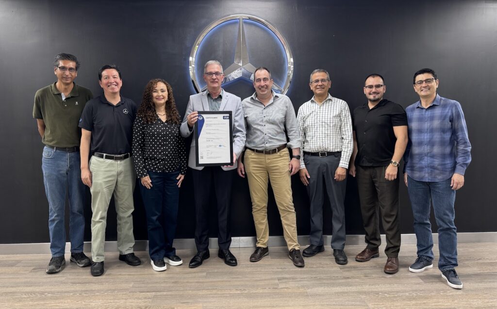 La certificación ISO 50001:2018 avala los procesos implementados en La Casa del Autobús durante los procesos de manufactura.