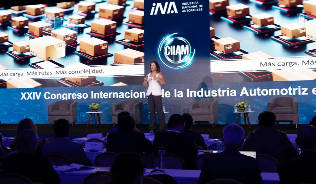 Marcela-Barreiro-en-CIIAM-2026-la-productividad-del-transporte-se-construye-en-cada-kilometro-Factor-automotor.