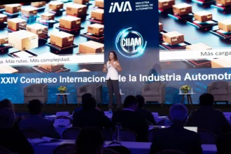 Marcela-Barreiro-en-CIIAM-2026-la-productividad-del-transporte-se-construye-en-cada-kilometro-Factor-automotor.