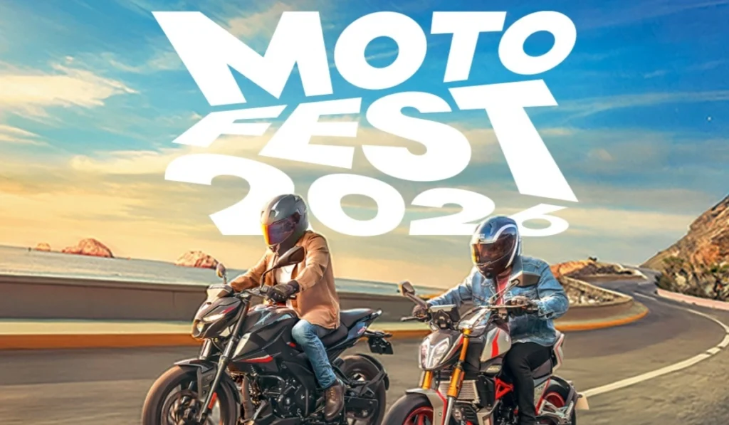 Cartel promocional del Coppel Moto Fest 2026 con dos motociclistas rodando por una carretera costera.