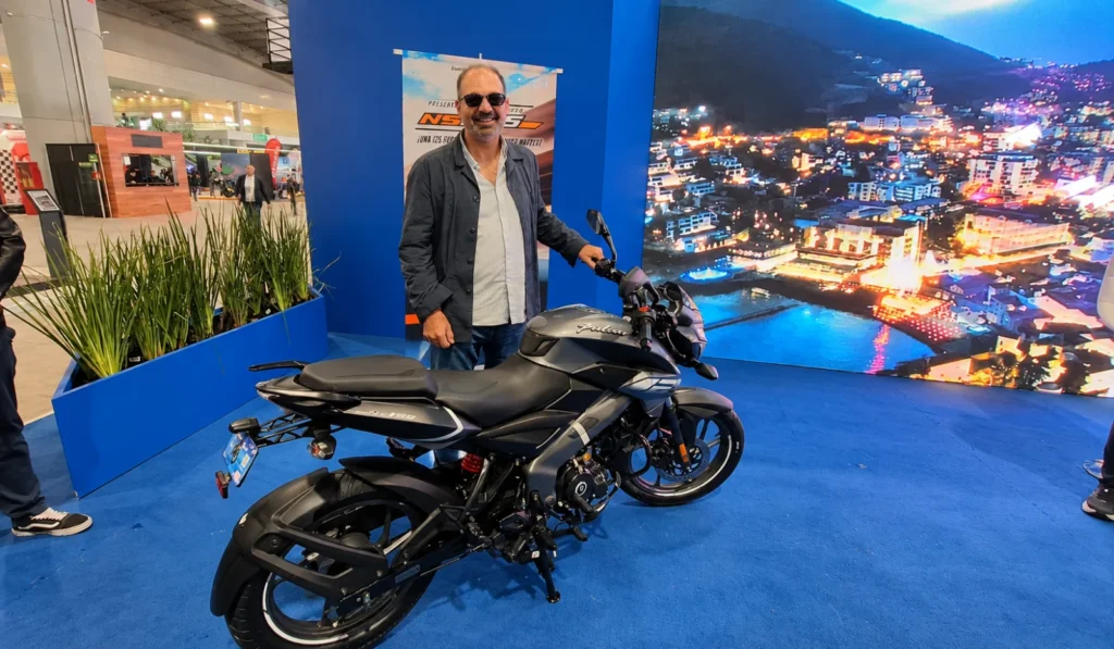 Bajaj adquiere el distintivo Hecho en México