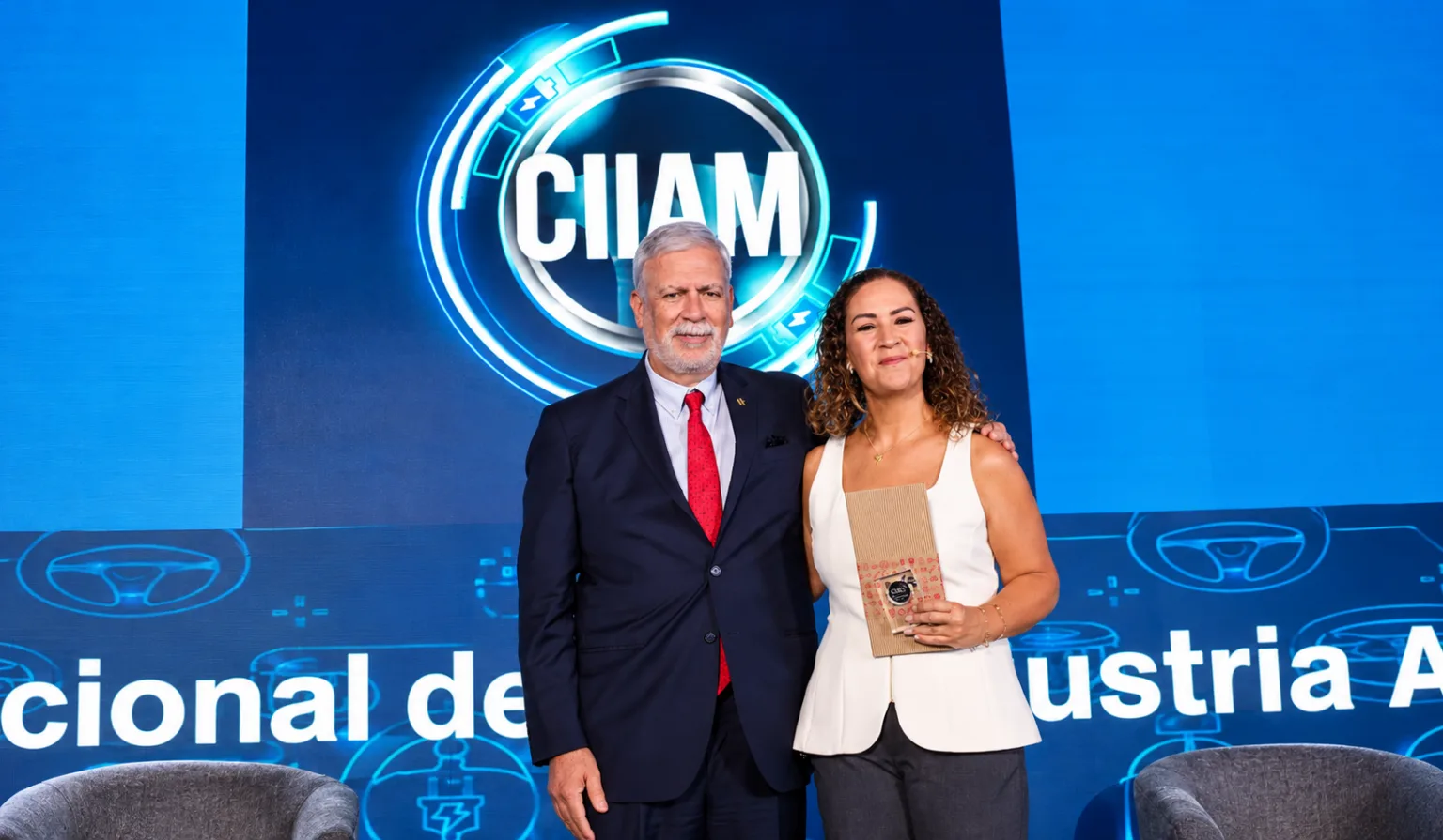 Marcela Barreiro: cinco años de liderazgo que impulsan la transformación de Daimler Truck México